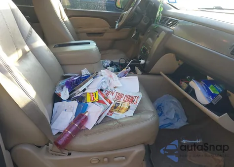 2013 Chevrolet Suburban 1500 Lt from USA, damaged, VIN 1GNSKJE77DR260497